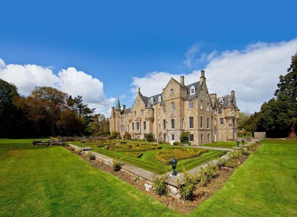 Carberry Tower Mansion House And Estate Hotel Масълбърг Екстериор снимка