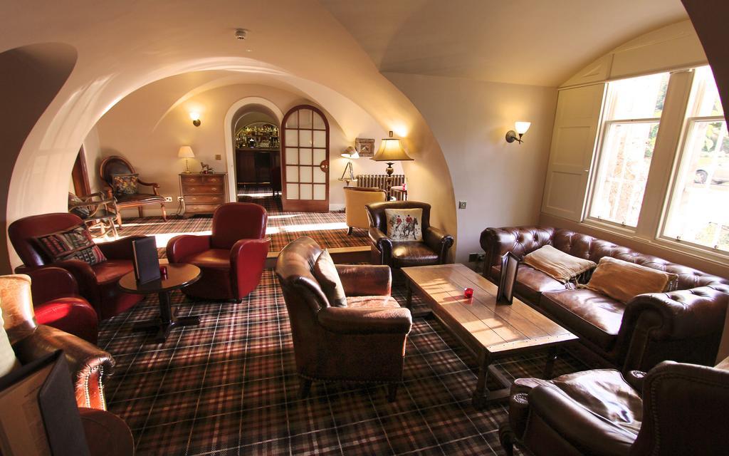 Carberry Tower Mansion House And Estate Hotel Масълбърг Екстериор снимка